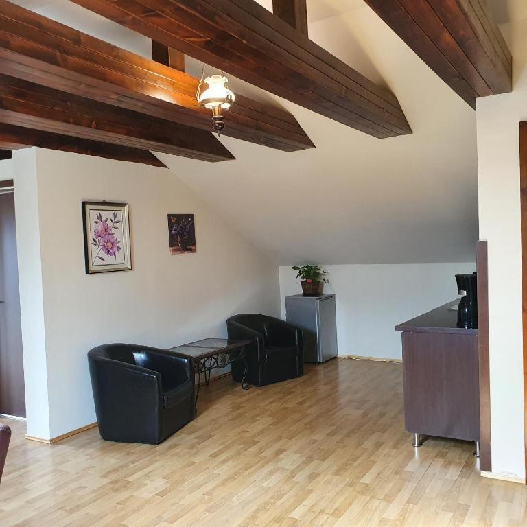 Vila De La Lugas Oradea Extérieur photo