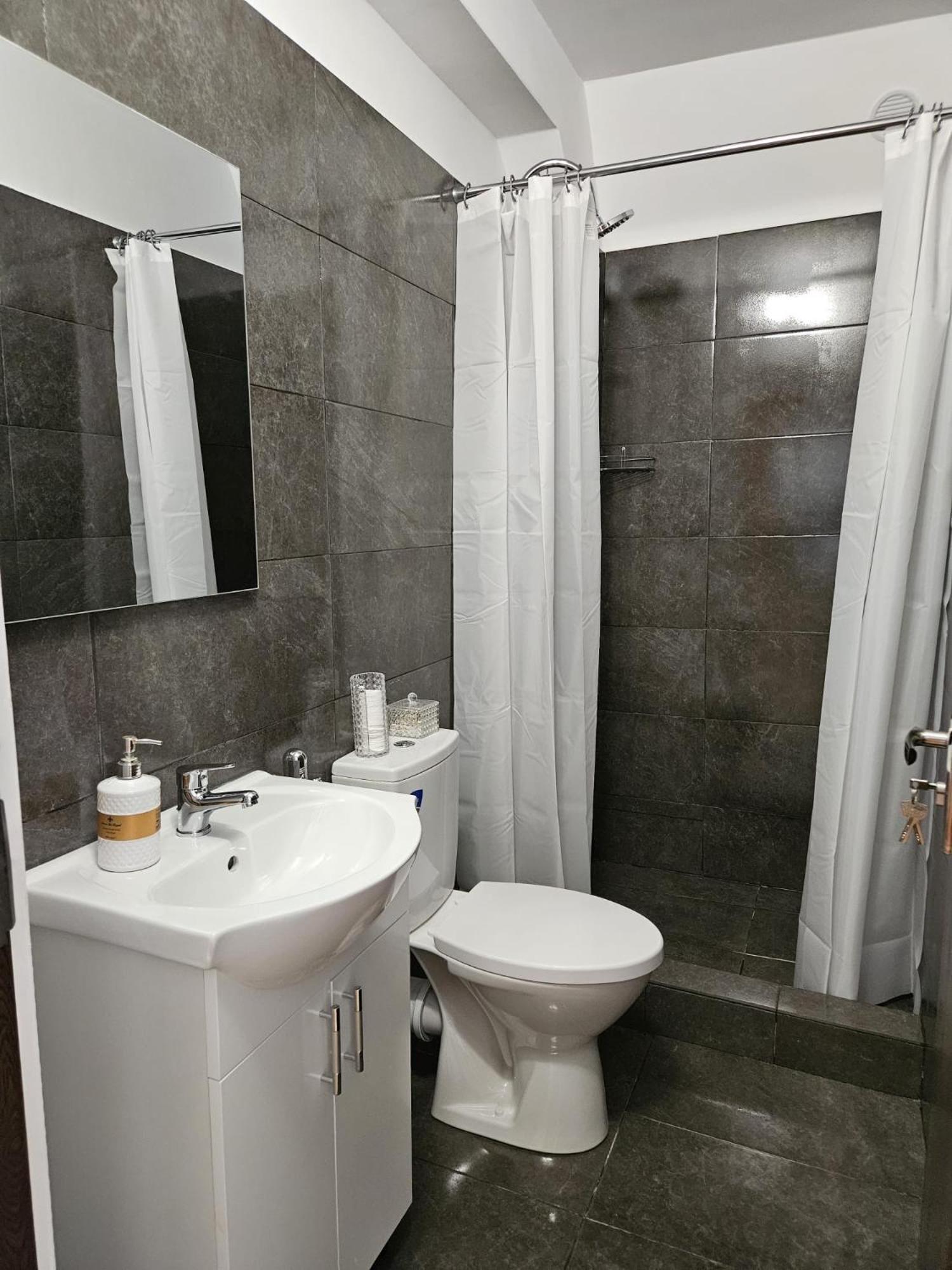 Vila De La Lugas Oradea Extérieur photo