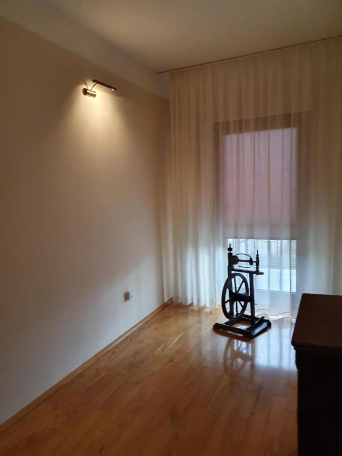Vila De La Lugas Oradea Extérieur photo
