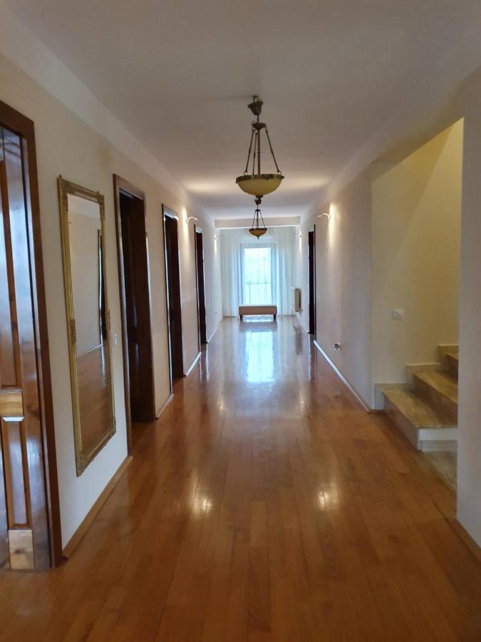 Vila De La Lugas Oradea Extérieur photo